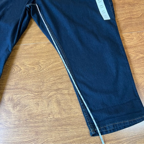 Rafaella Weekend NWT indigo Cuffed Capri Denim Jeans plus size 28W - Picture 8 of 8